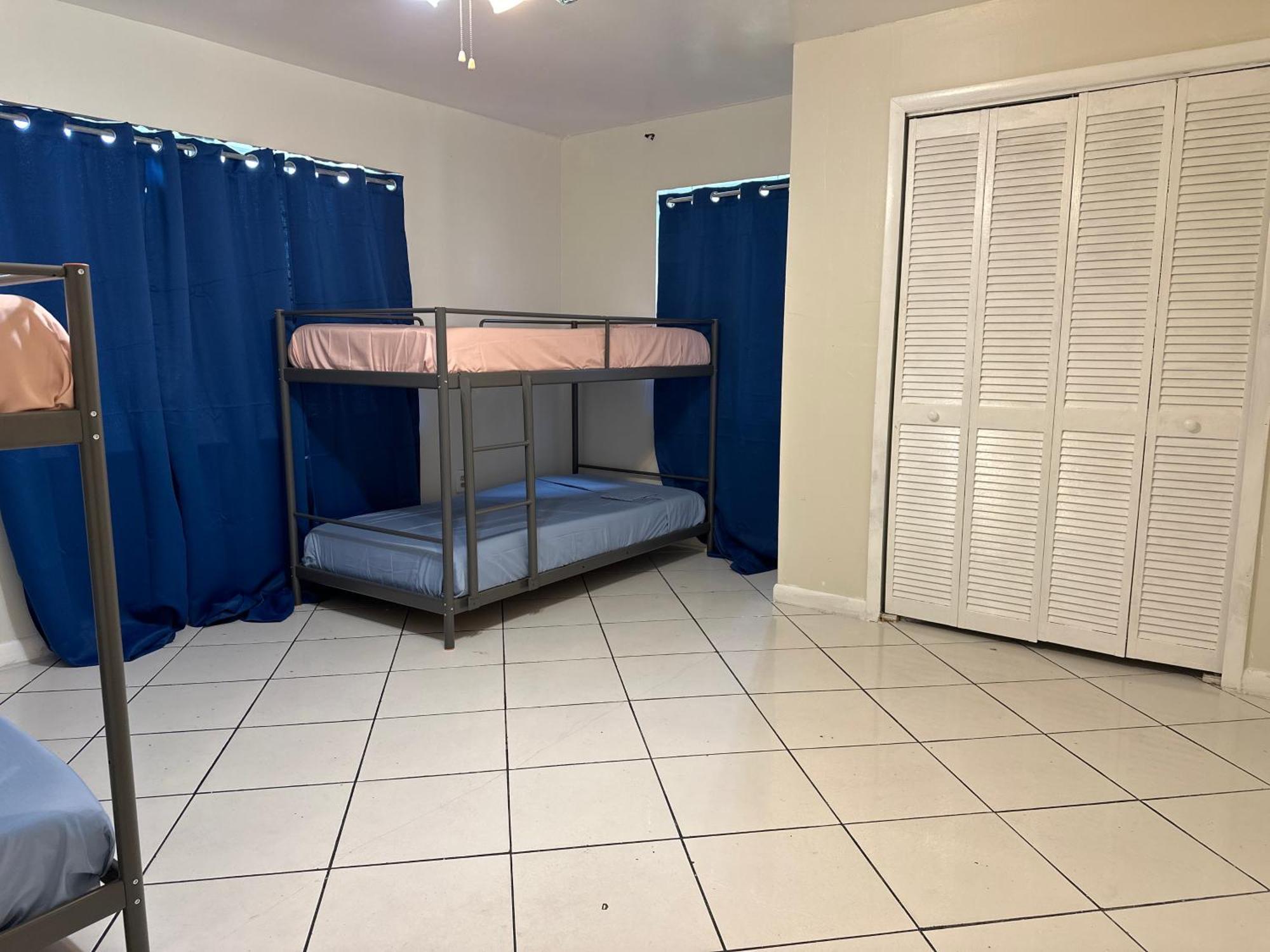 Hospedaje North Miami Kültér fotó
