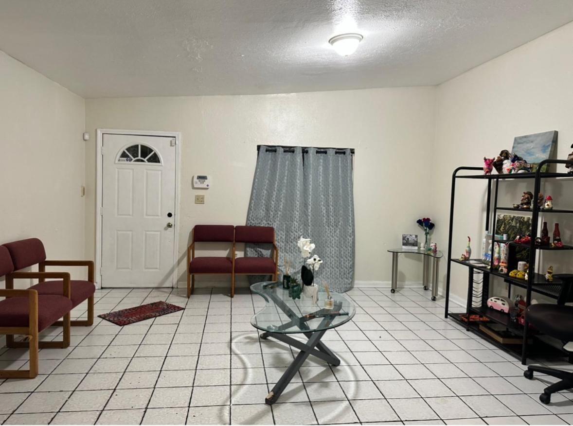 Hospedaje North Miami Kültér fotó